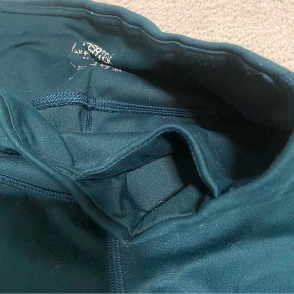 HYPERTEK Women’s Dark Green  Leggings Size Small Comfy, Exercise, Running - Picture 3 of 5